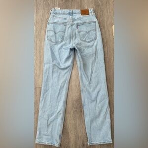 Levi 70’s High Slim Straight jeans